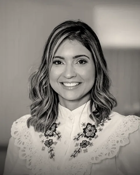Dra. Thâmara Morita.